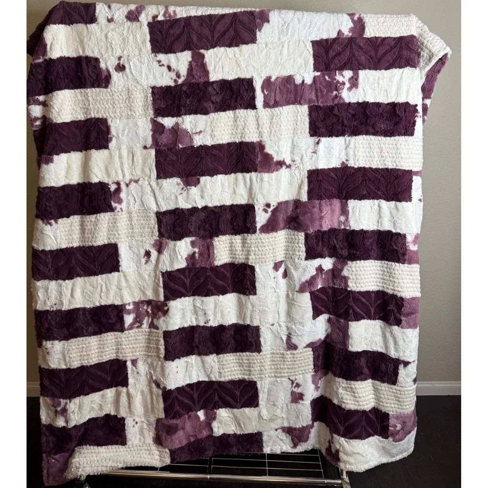 Sew Sweet Minky 82x57 Throw Blanket Plum Purple Cow Print Patchwork Plush USA